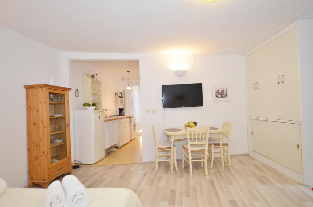 Apartman Mont 26